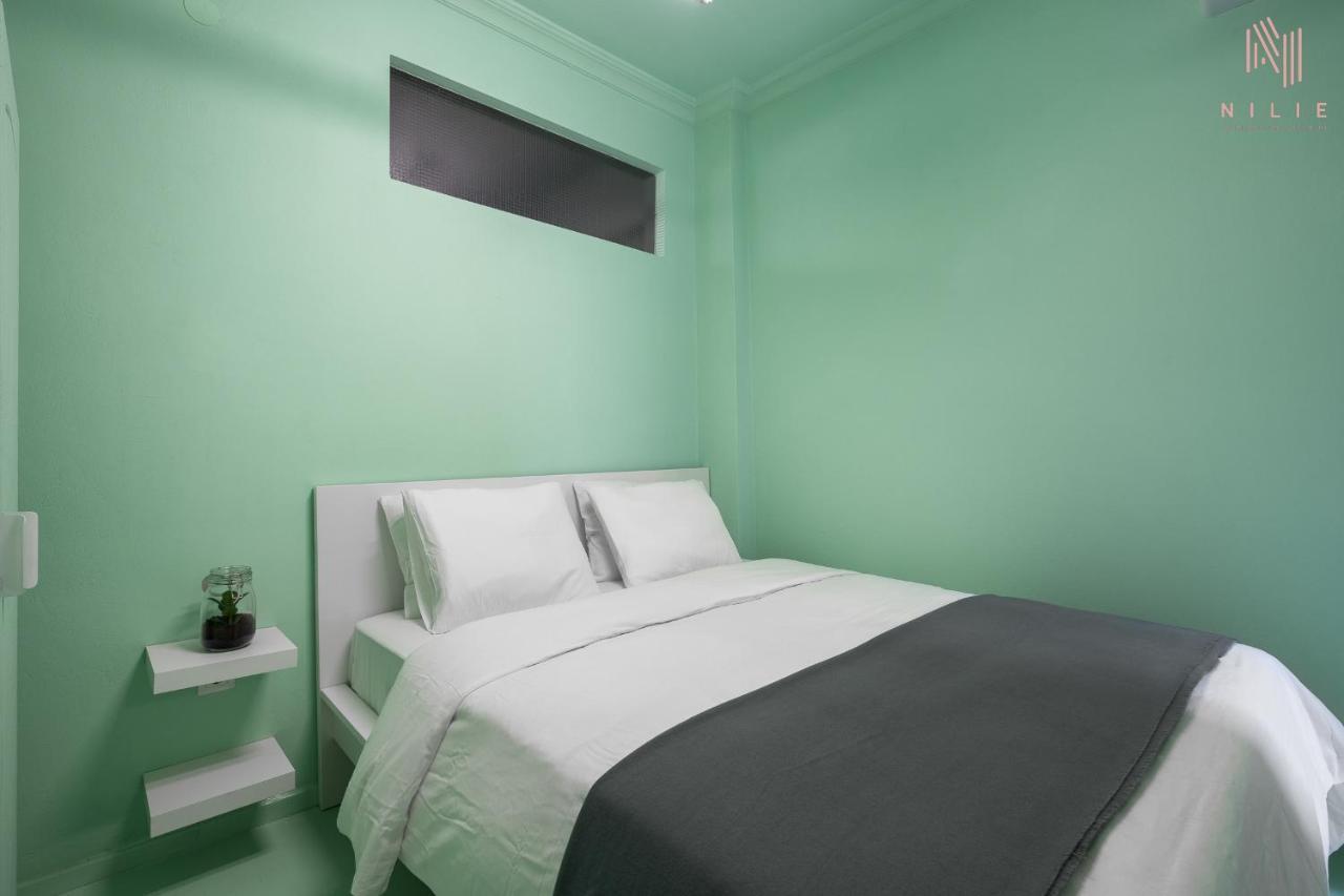 Colorful, Nilie Hospitality MGMT Apartment Salonic Exterior foto